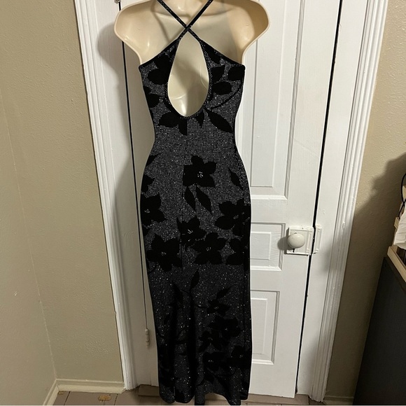 Jessica McClintock Gunne Sax Size 3/4 Black Floral Slinky Knit Halter Dress H2 - Picture 3 of 6